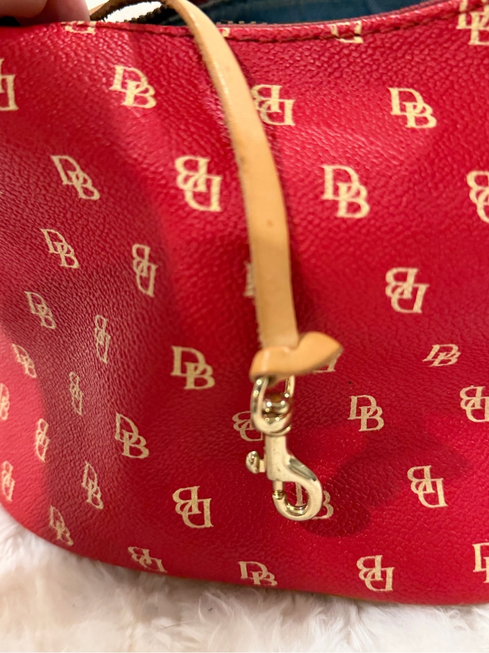 Vintage Dooney& Bourke Red Logo Hobo Shoulder Bag - Picture 12 of 16